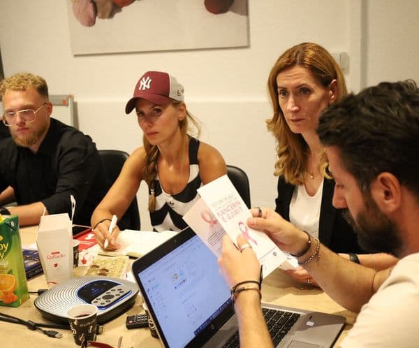 Takim me anëtarë të K10 dhe UNFPA - me temë Ditët e Shëndetit Seksual dhe Riprodhues me aktivitetet të cilat janë planifikuar nga org. anëtare të Koalicionit duke përfshirë edhe Ditën Ndërkombëtare të Kontracepsionit.